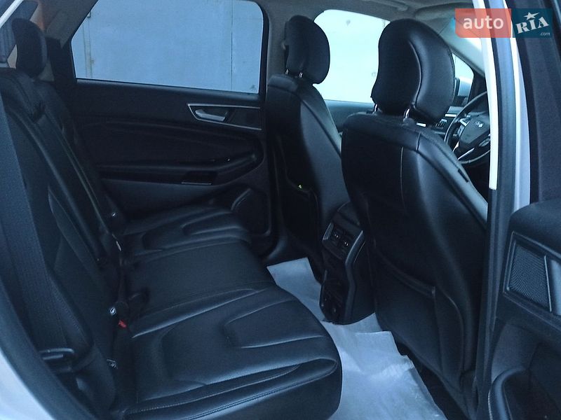 Позашляховик / Кросовер Ford Edge 2019 в Чернівцях фото 16 Позашляховик / Кросовер Ford Edge 2019 в Чернівцях