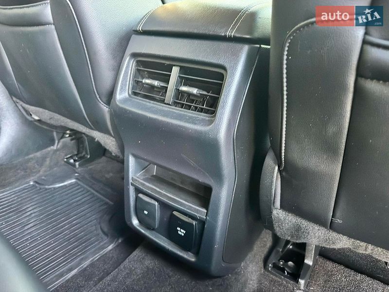 Внедорожник / Кроссовер Ford Edge 2019 в Дрогобыче фото 66 Внедорожник / Кроссовер Ford Edge 2019 в Дрогобыче
