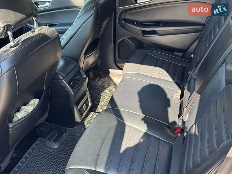 Внедорожник / Кроссовер Ford Edge 2016 в Измаиле