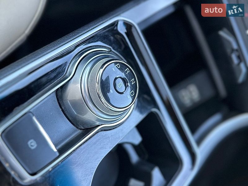 Внедорожник / Кроссовер Ford Edge 2020 в Киеве