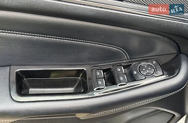 Внедорожник / Кроссовер Ford Edge 2017 в Жовкве