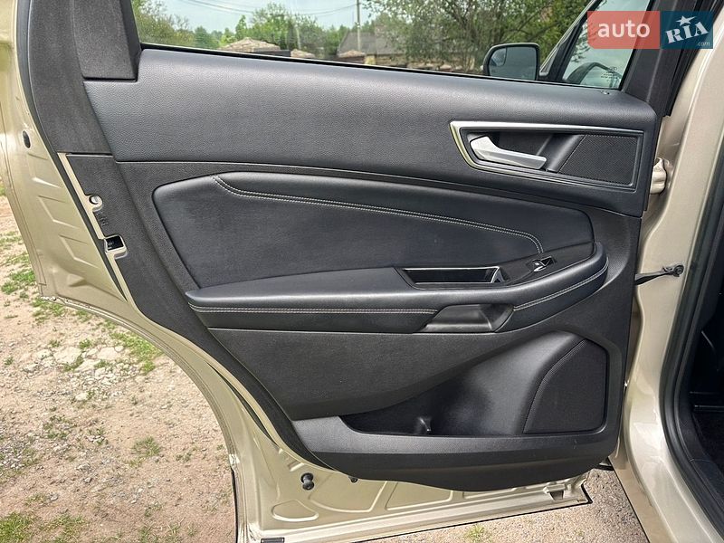 Внедорожник / Кроссовер Ford Edge 2017 в Жовкве