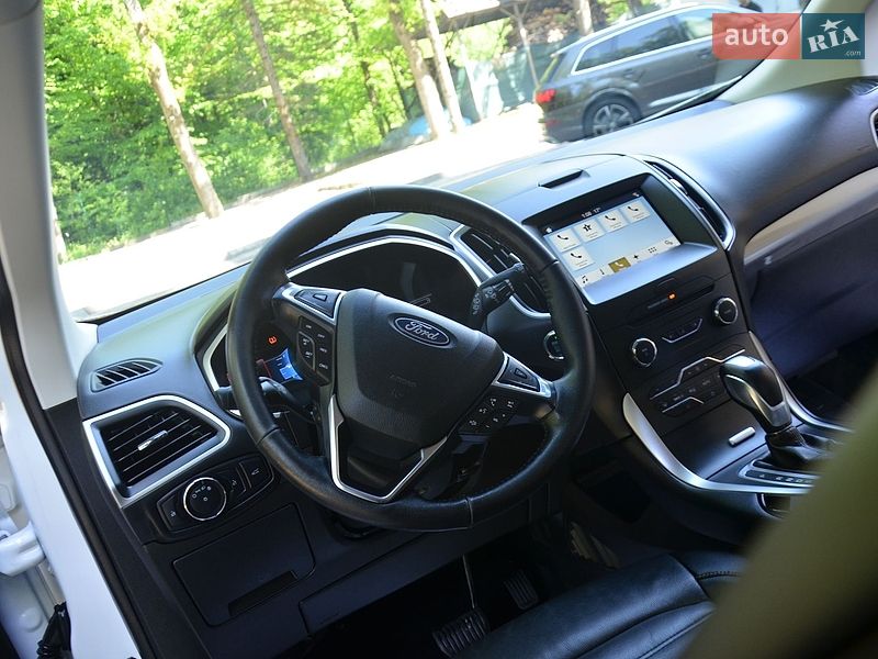 Позашляховик / Кросовер Ford Edge 2018 в Трускавці
