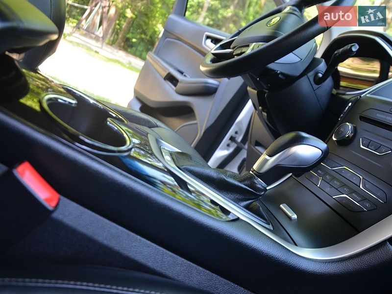 Позашляховик / Кросовер Ford Edge 2018 в Трускавці