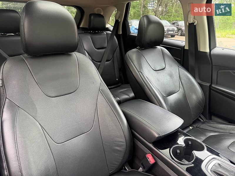 Позашляховик / Кросовер Ford Edge 2017 в Запоріжжі