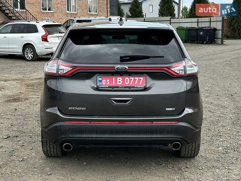 Позашляховик / Кросовер Ford Edge 2016 в Луцьку