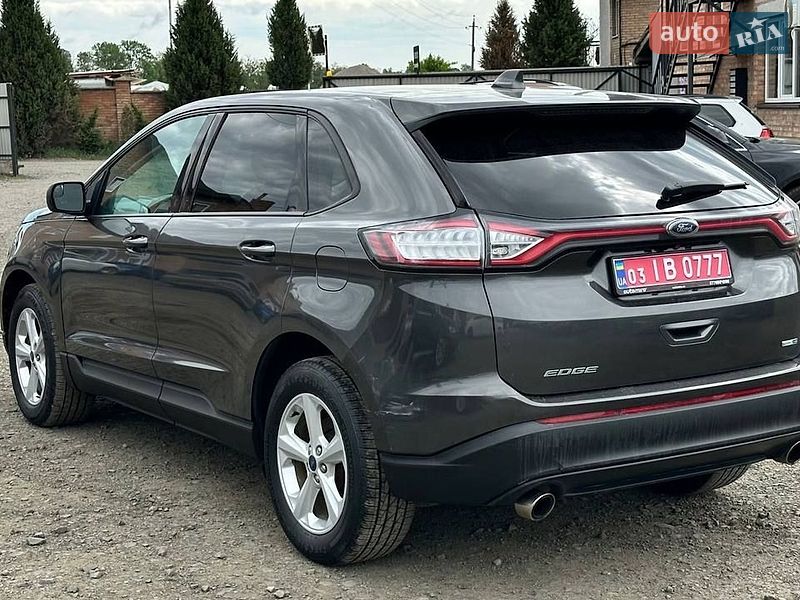 Позашляховик / Кросовер Ford Edge 2016 в Луцьку
