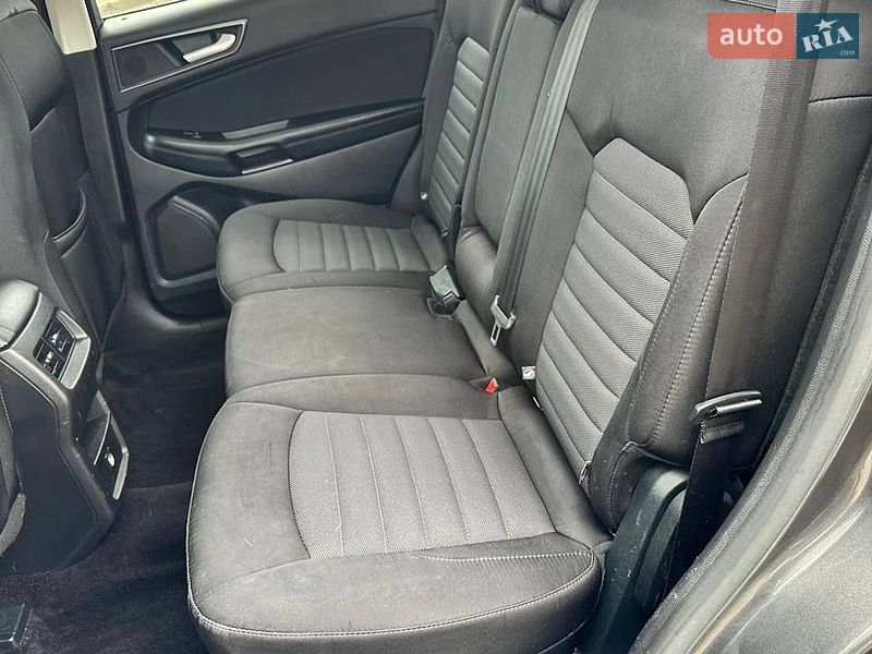 Позашляховик / Кросовер Ford Edge 2016 в Луцьку