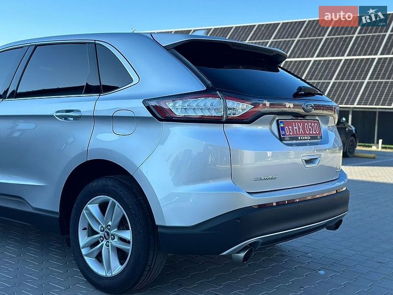 Позашляховик / Кросовер Ford Edge 2017 в Луцьку