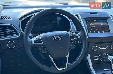 Позашляховик / Кросовер Ford Edge 2017 в Луцьку