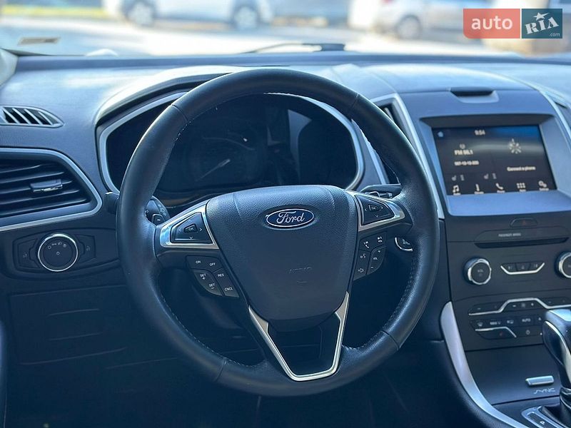 Позашляховик / Кросовер Ford Edge 2017 в Луцьку
