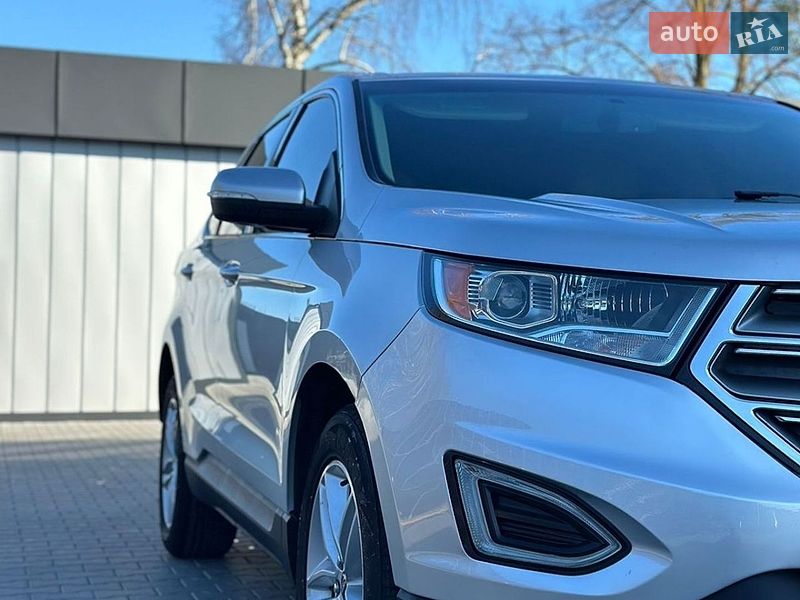 Позашляховик / Кросовер Ford Edge 2017 в Луцьку