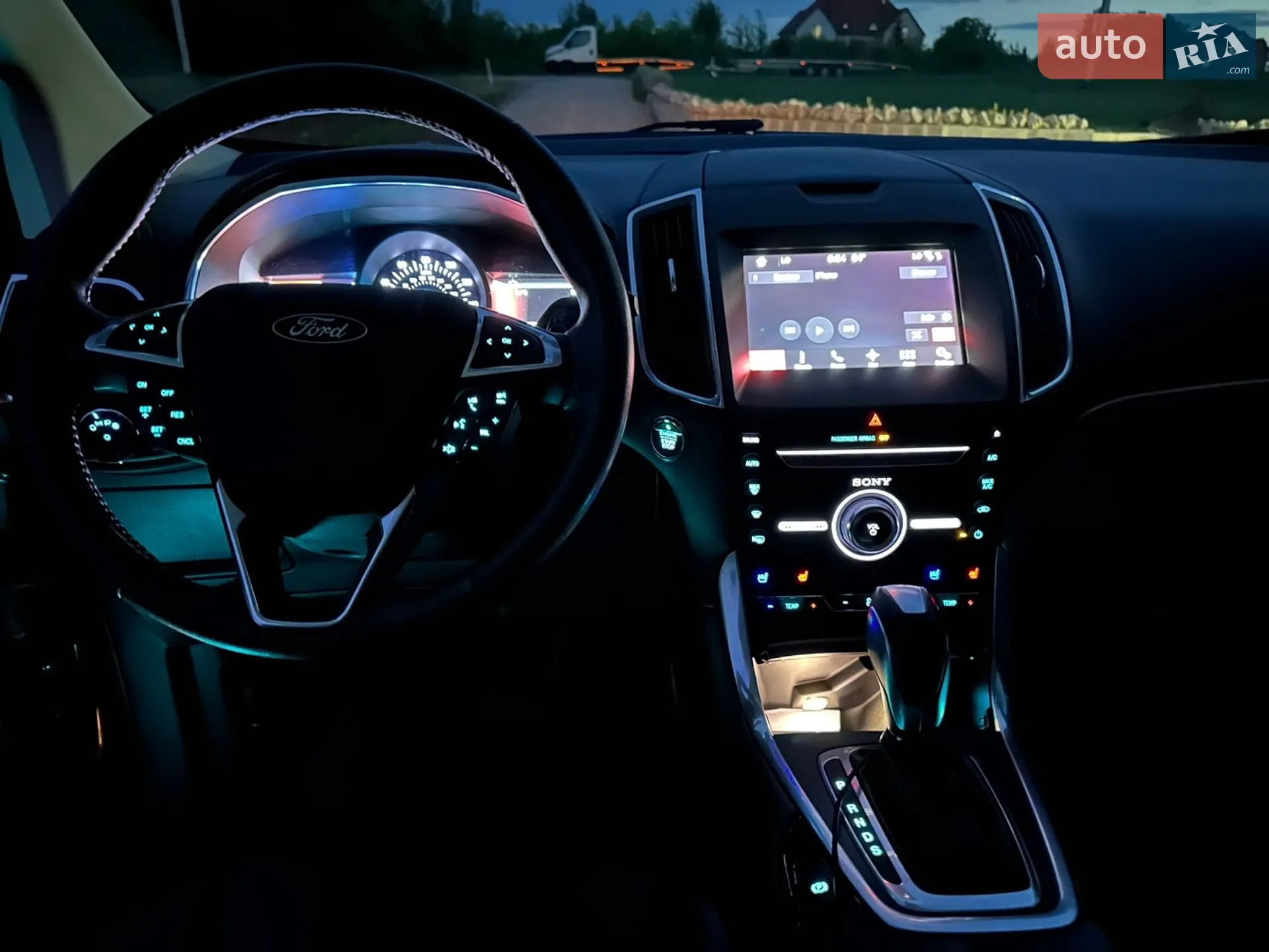 2017 Ford Edge - мініатюра 28