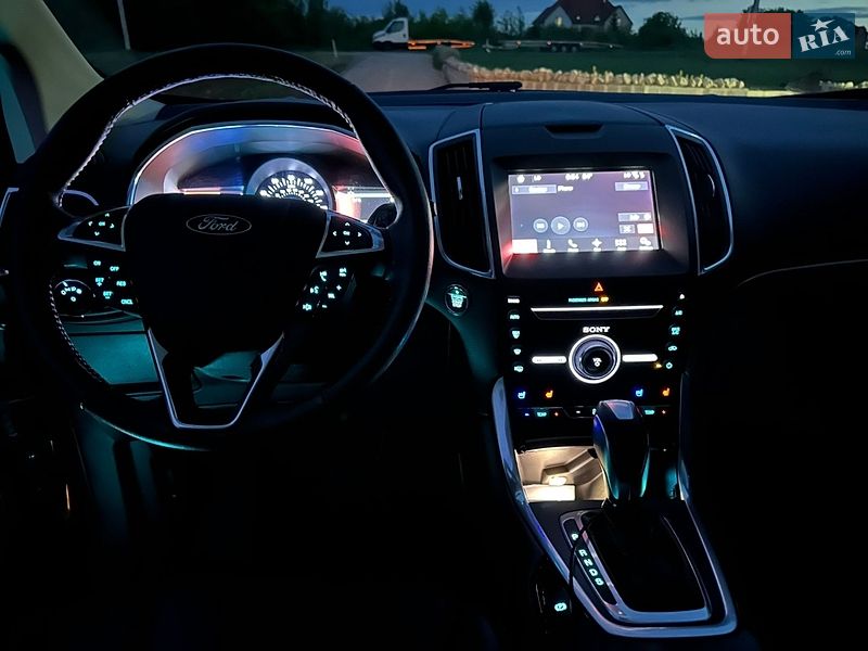 Внедорожник / Кроссовер Ford Edge 2017 в Тернополе
