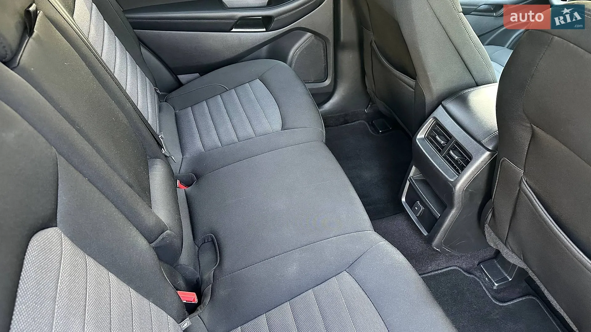 2019 Ford Edge - мініатюра 9