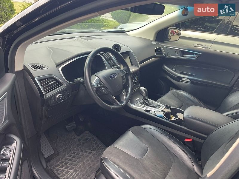 Внедорожник / Кроссовер Ford Edge 2018 в Каменец-Подольском