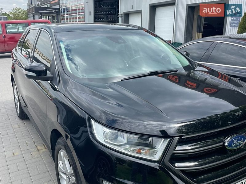 Внедорожник / Кроссовер Ford Edge 2018 в Каменец-Подольском