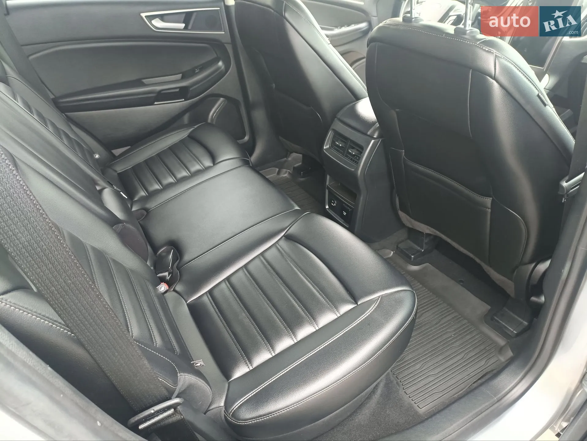 2021 Ford Edge - мініатюра 14