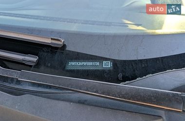 Позашляховик / Кросовер Ford Edge 2015 в Дубні