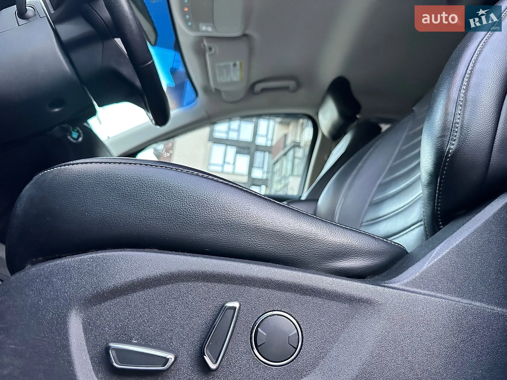 2016 Ford Edge - мініатюра 17