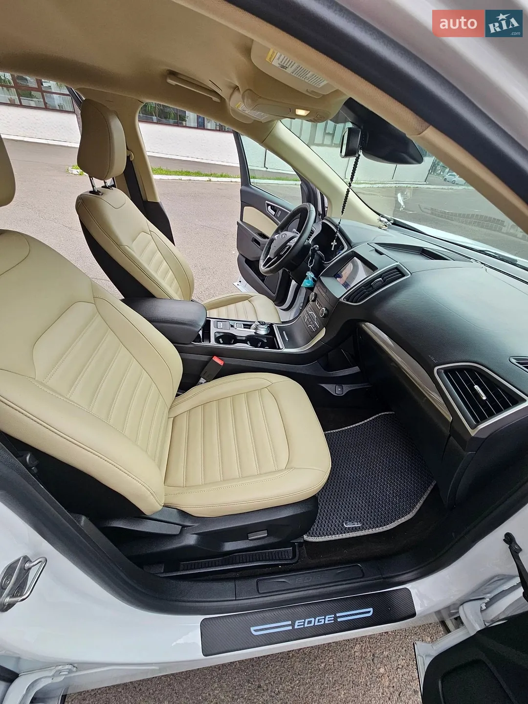 2020 Ford Edge - мініатюра 23