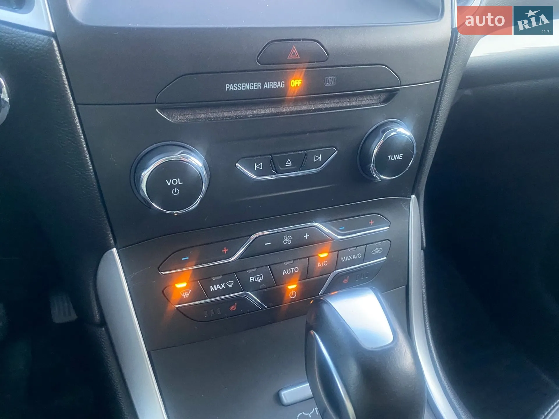 2017 Ford Edge - мініатюра 44