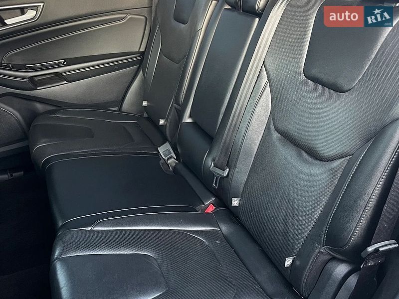 Позашляховик / Кросовер Ford Edge 2019 в Луцьку