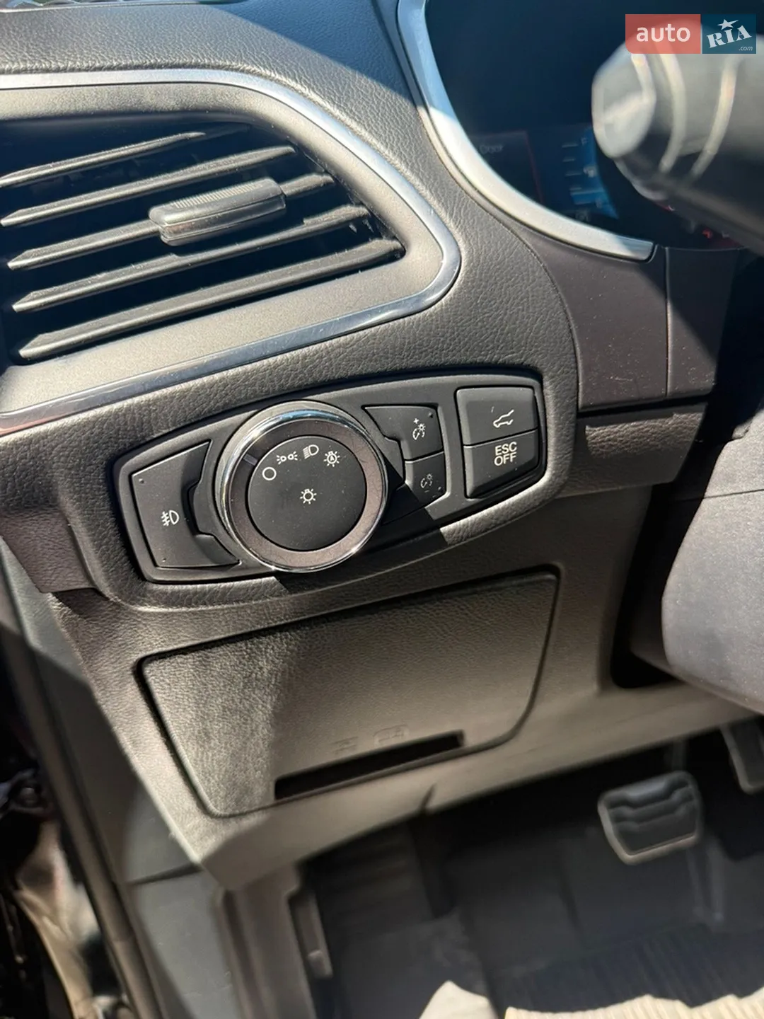 2019 Ford Edge - мініатюра 19