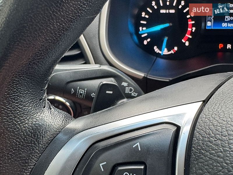Позашляховик / Кросовер Ford Edge 2019 в Калуші