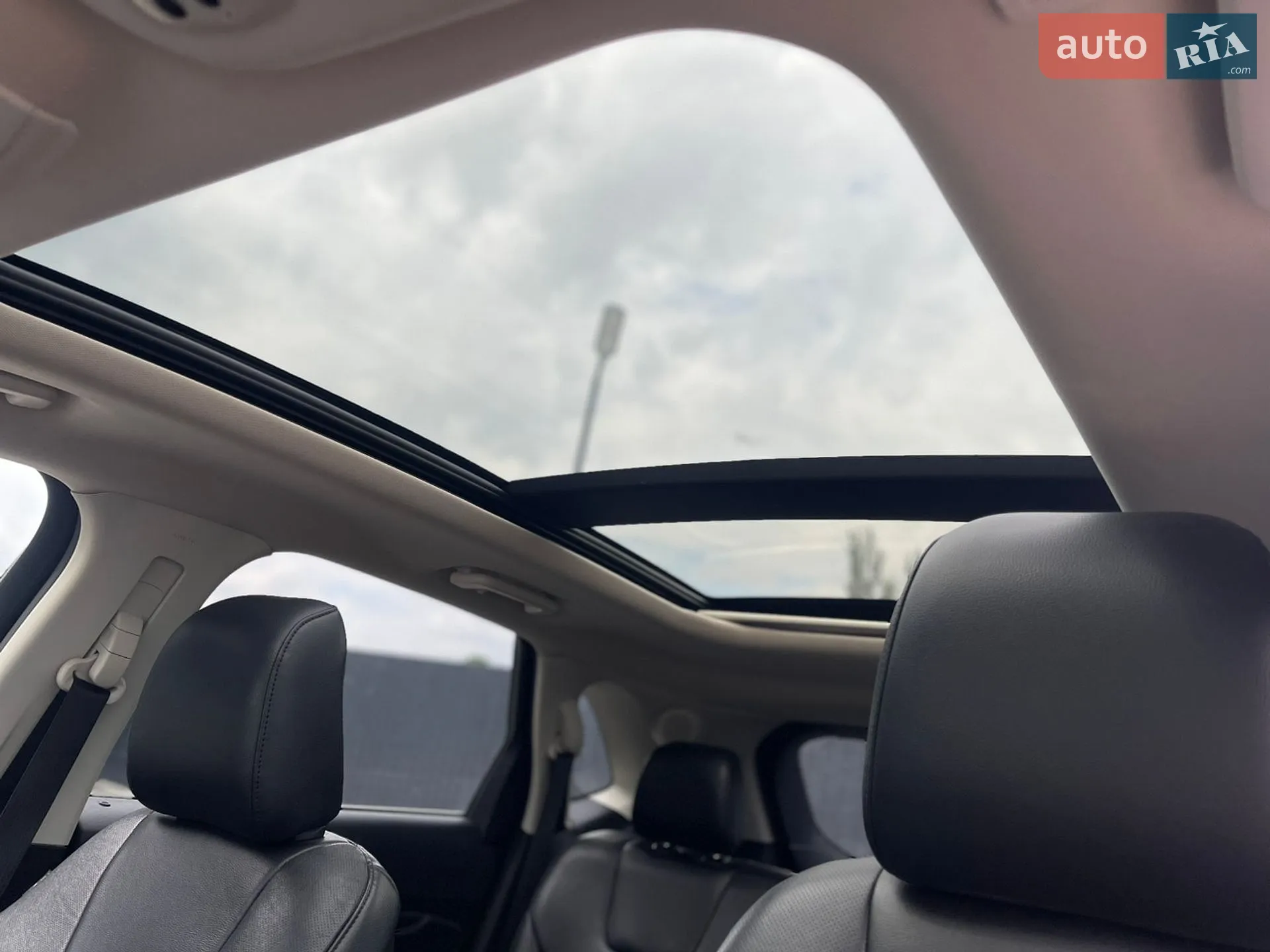 2019 Ford Edge - мініатюра 29