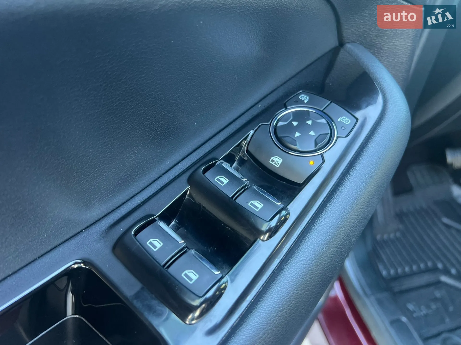 2018 Ford Edge - мініатюра 16