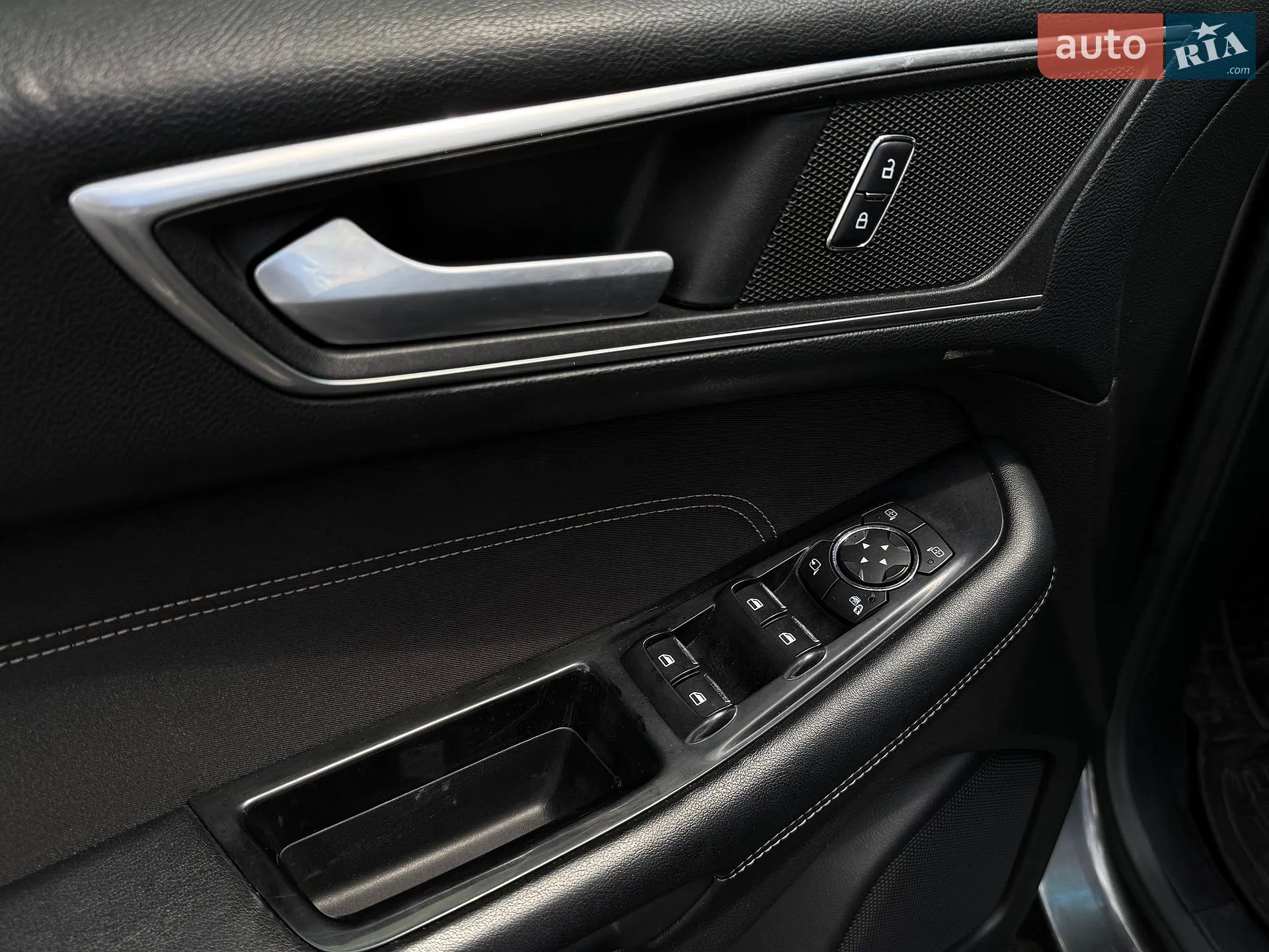 2016 Ford Edge - мініатюра 40