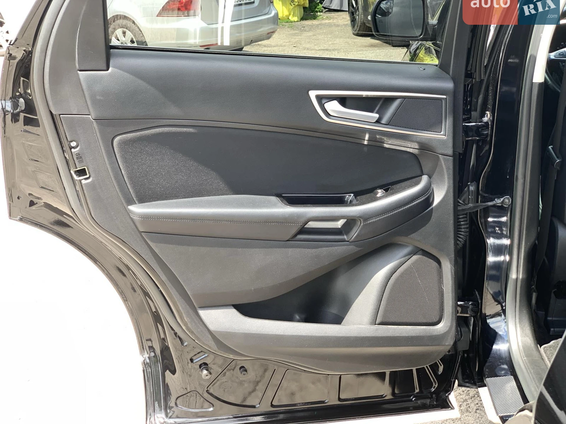 2017 Ford Edge - мініатюра 28