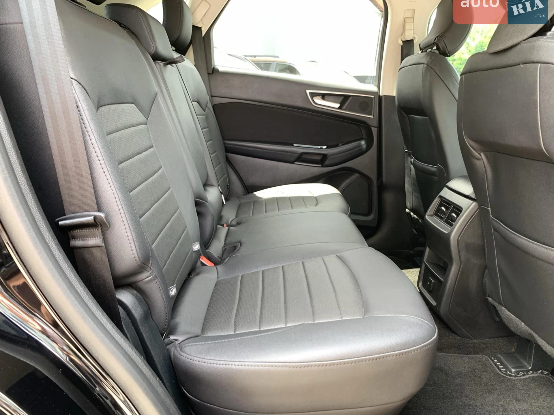 2017 Ford Edge - мініатюра 33
