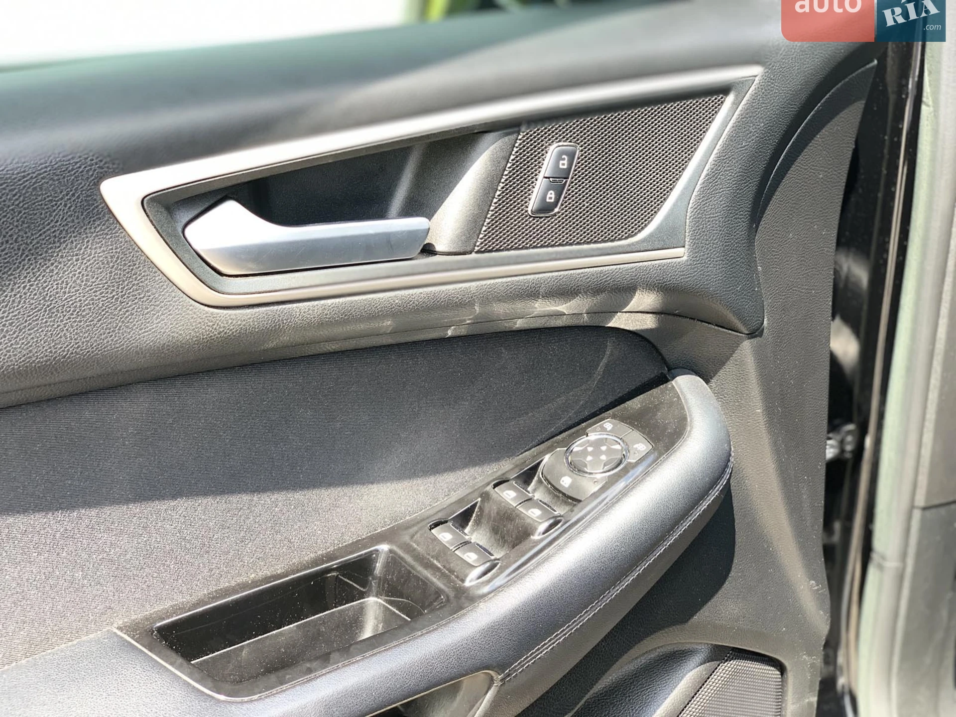 2017 Ford Edge - мініатюра 18