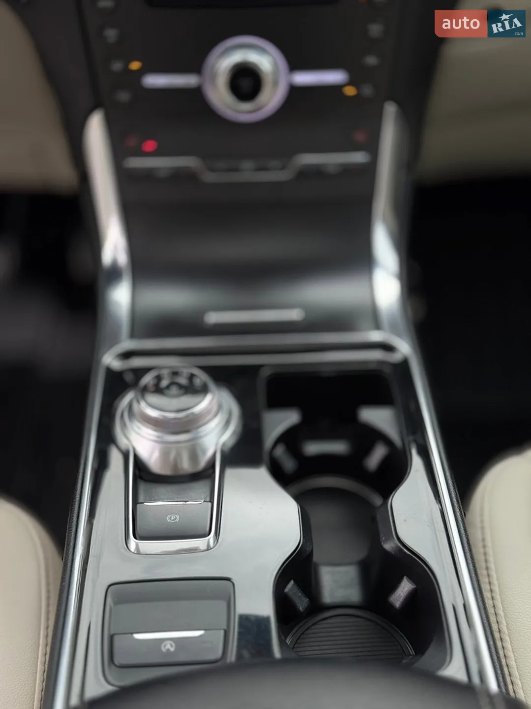 2018 Ford Edge - мініатюра 37
