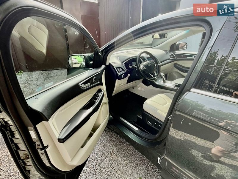 Позашляховик / Кросовер Ford Edge 2015 в Рівному фото 14 Позашляховик / Кросовер Ford Edge 2015 в Рівному