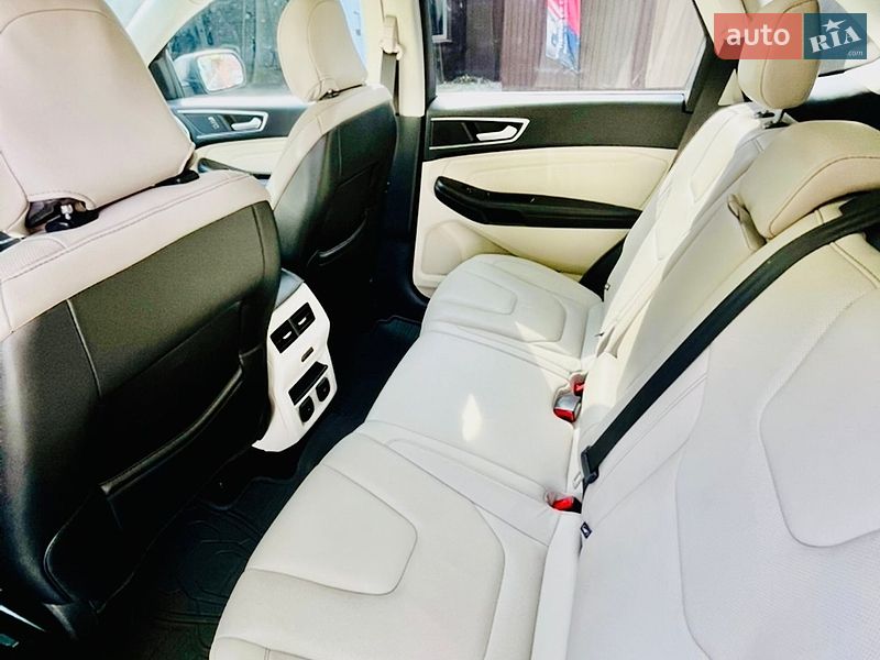 Позашляховик / Кросовер Ford Edge 2015 в Рівному фото 19 Позашляховик / Кросовер Ford Edge 2015 в Рівному