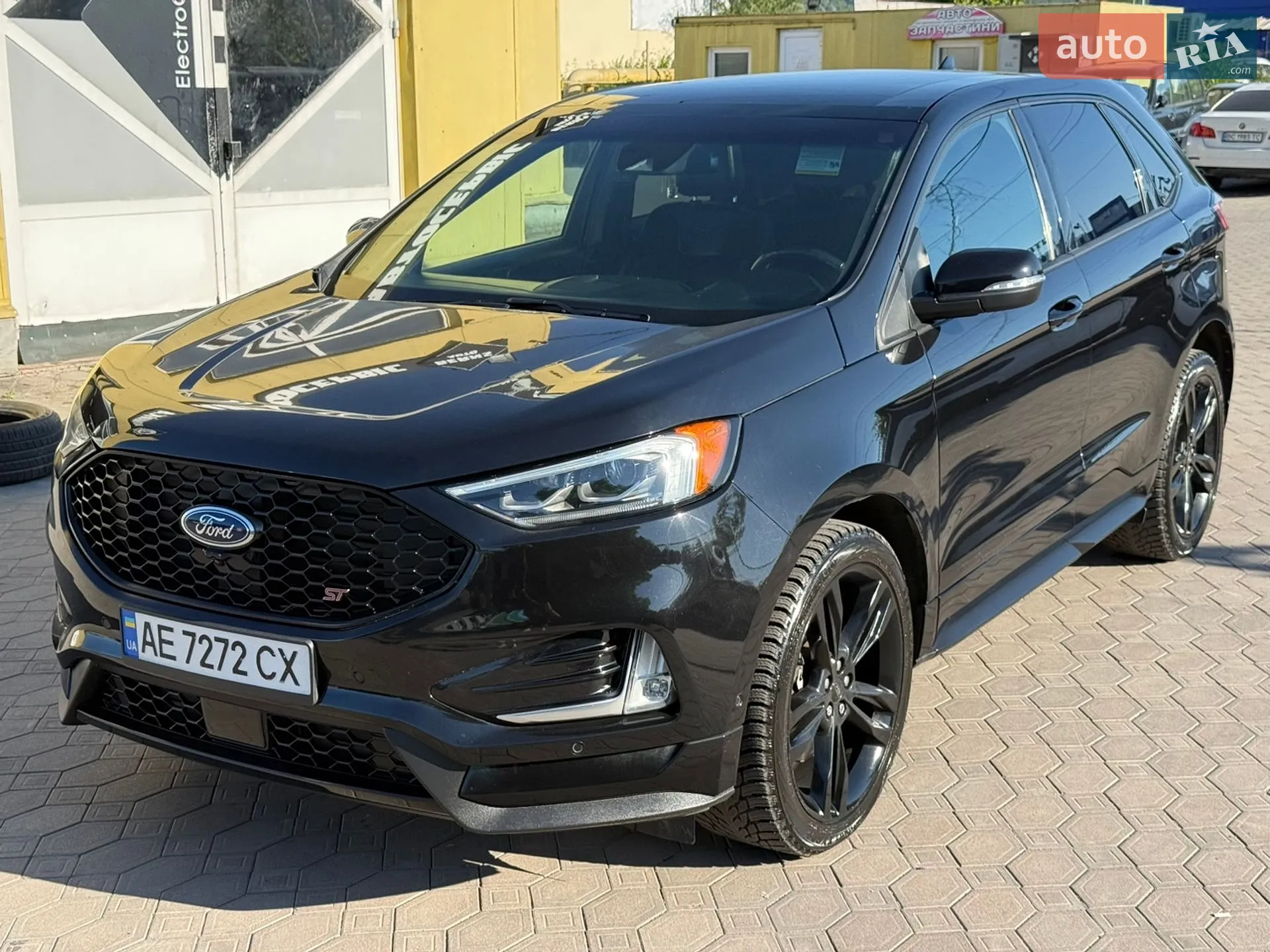 2019 Ford Edge - мініатюра 2