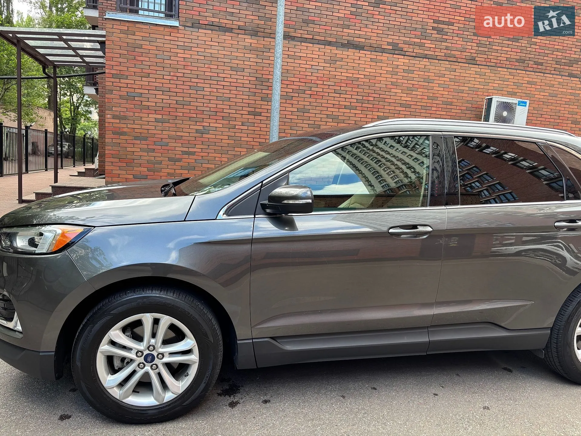 2019 Ford Edge - мініатюра 3