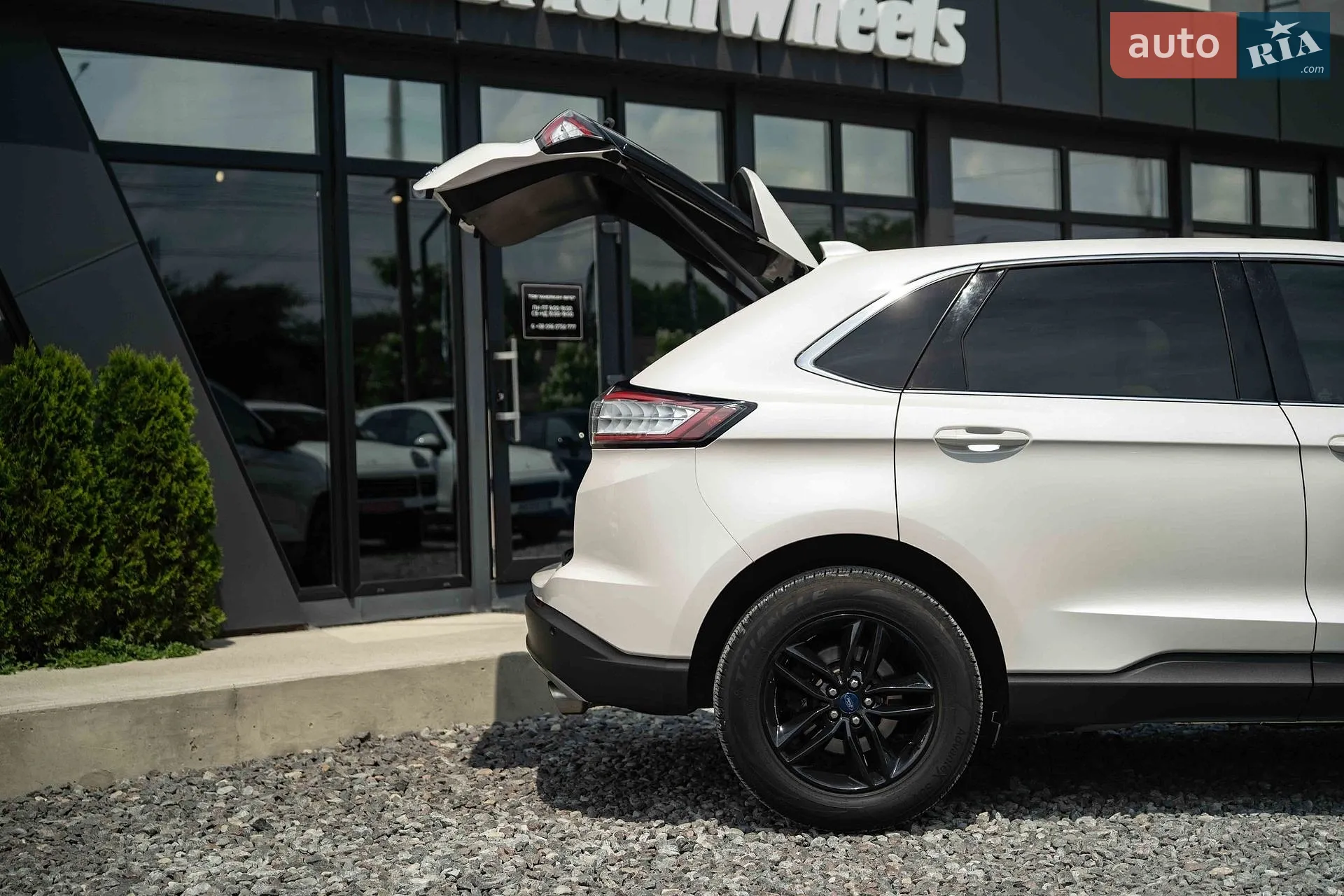 2016 Ford Edge - мініатюра 14
