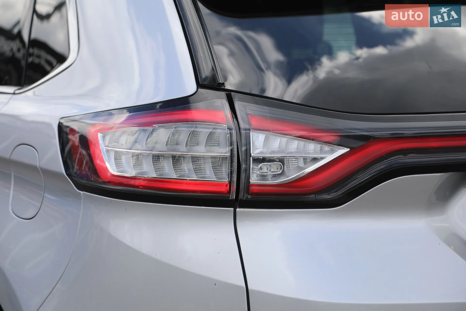 2018 Ford Edge - мініатюра 10