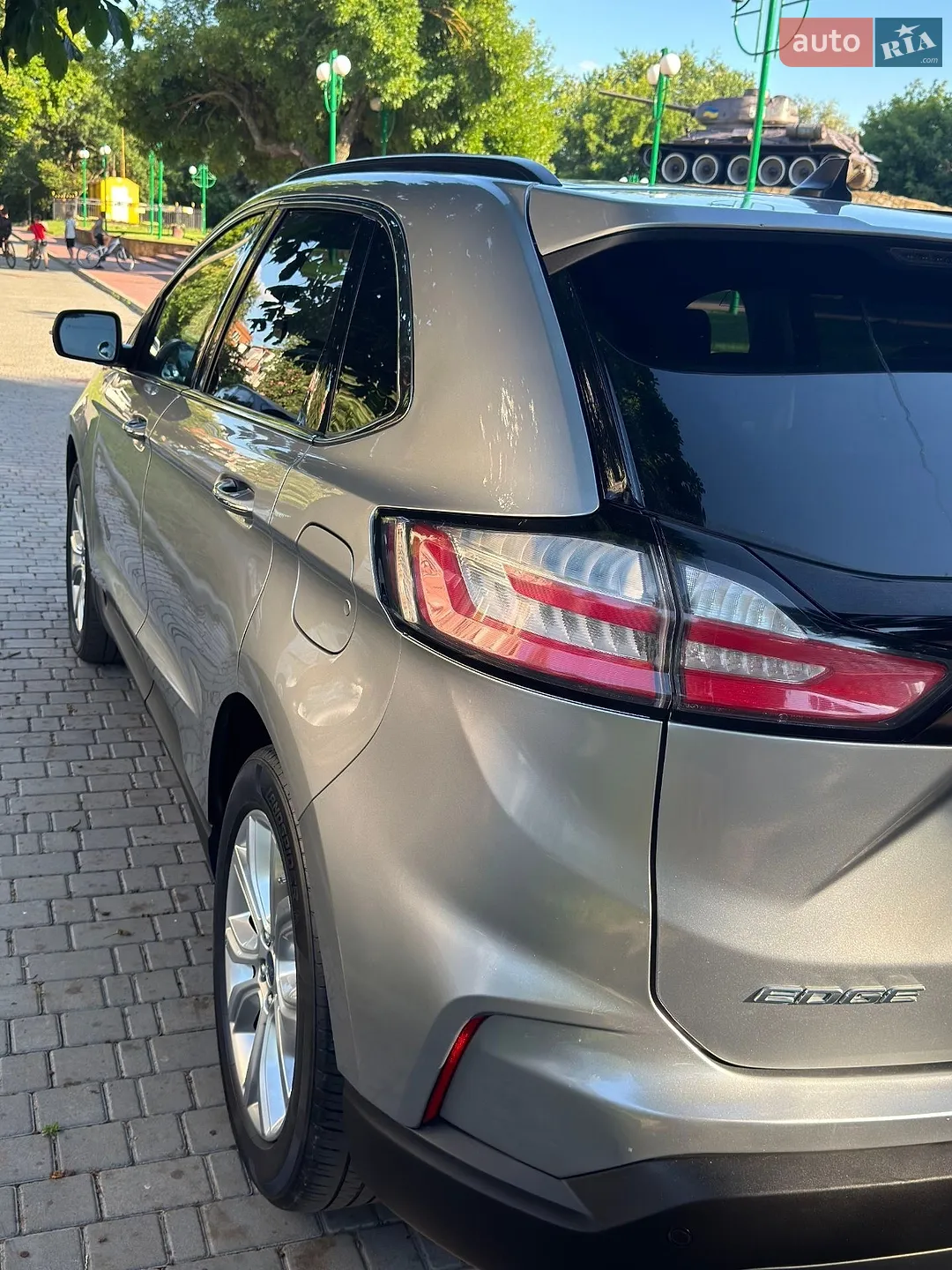 2020 Ford Edge - мініатюра 9