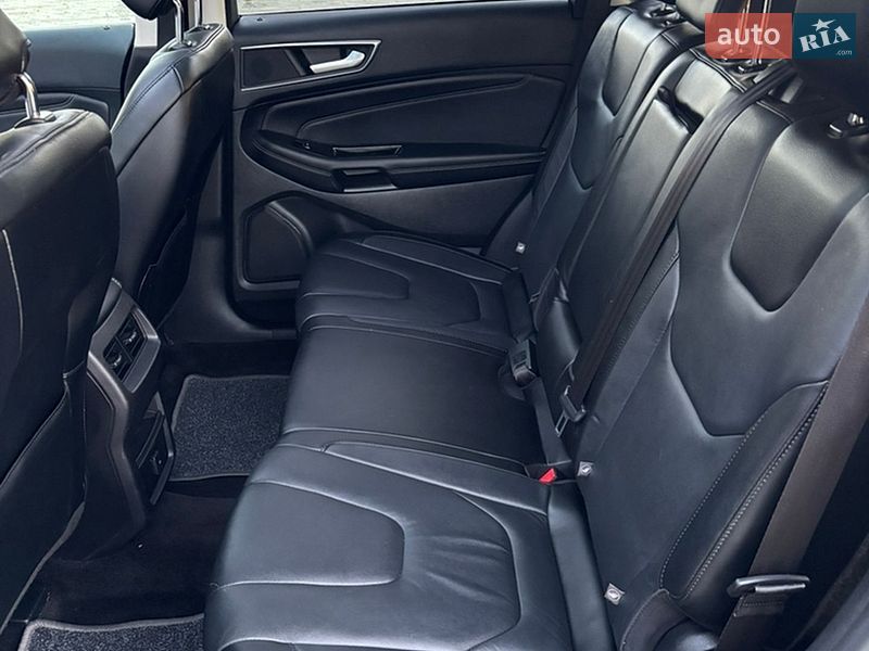 Внедорожник / Кроссовер Ford Edge 2016 в Дубно