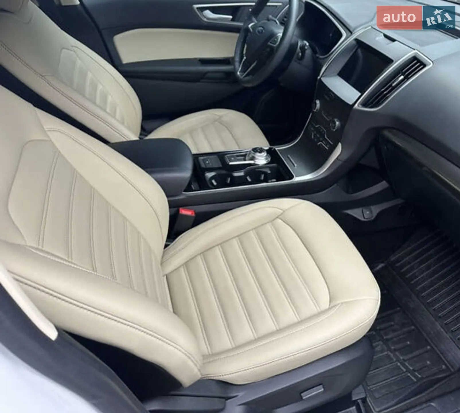 Ford Edge 2020 VIN 2FMPK3J90LBB17597 фото оголошення 18 з 27