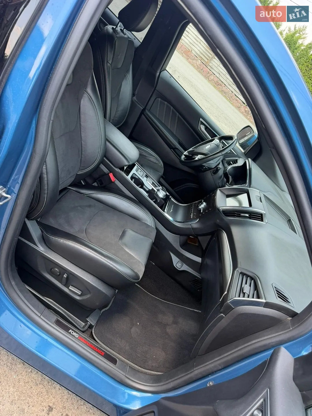 2019 Ford Edge - мініатюра 28