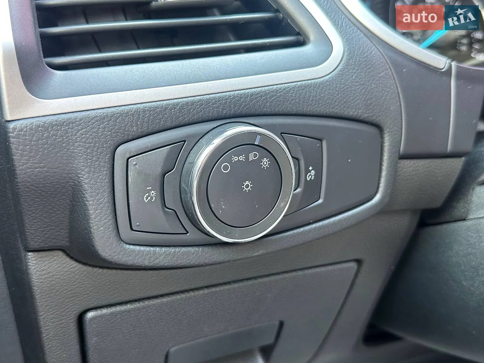 2016 Ford Edge - мініатюра 25
