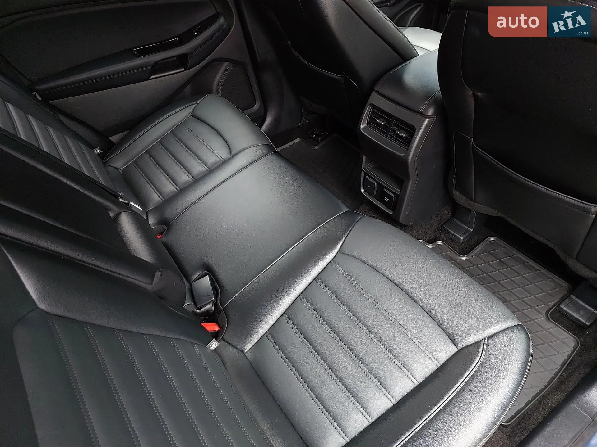2018 Ford Edge - мініатюра 21