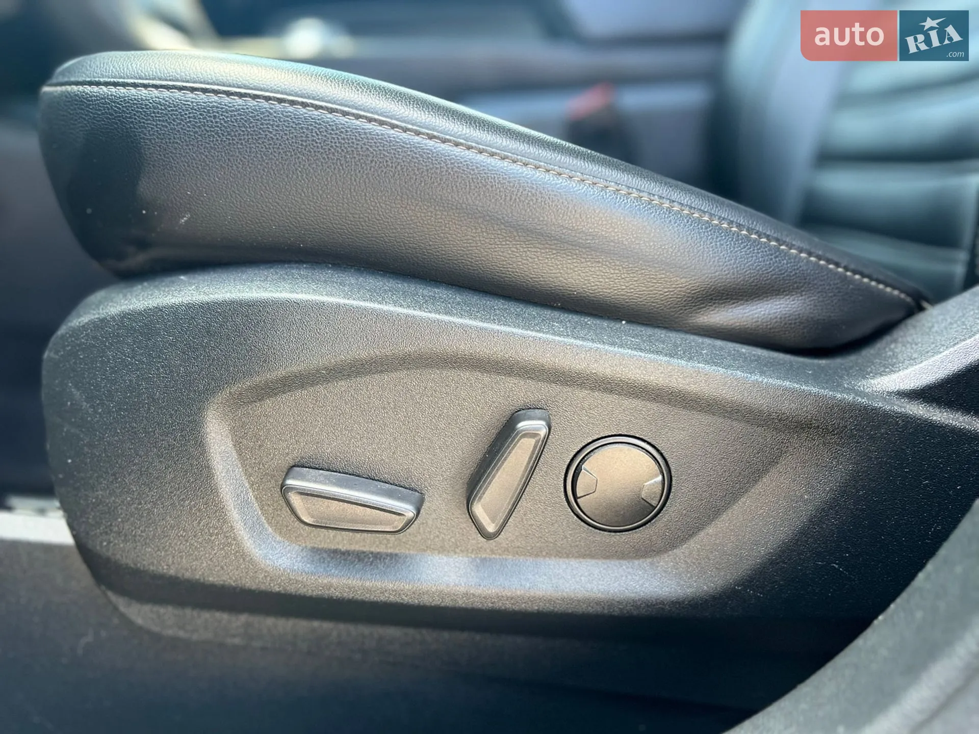 2021 Ford Edge - мініатюра 16