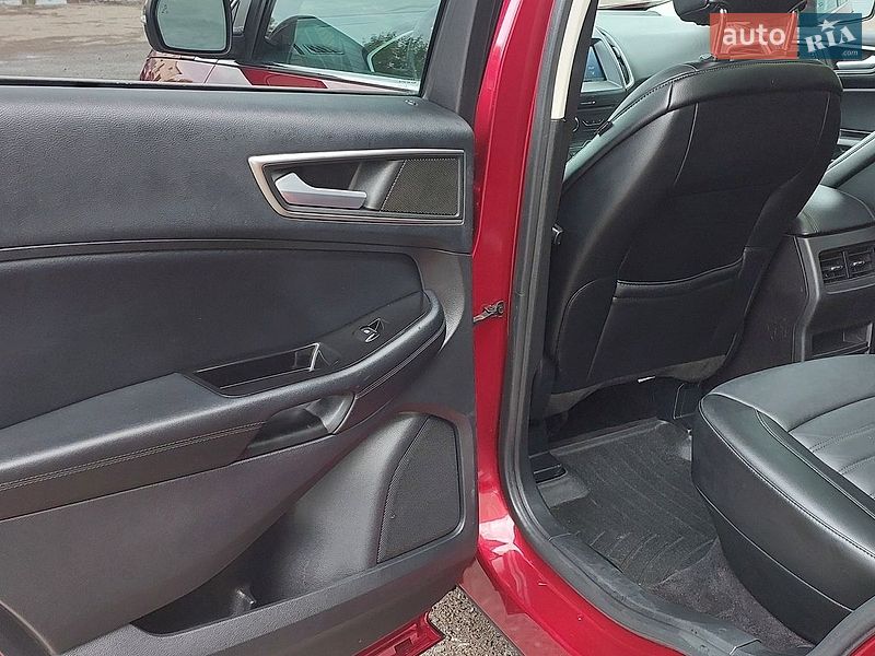 Внедорожник / Кроссовер Ford Edge 2015 в Дубно